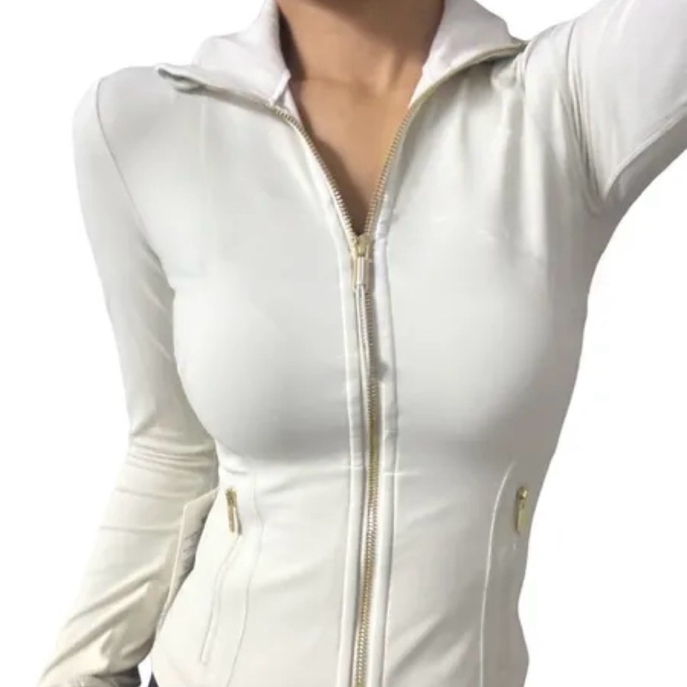 Lululemon Define Jacket Nulu with gold zipper